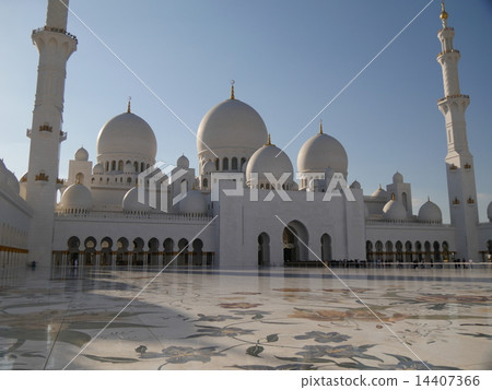 [United Arab Emirates Material] Giant mosque built in Abu Dhabi 14407366