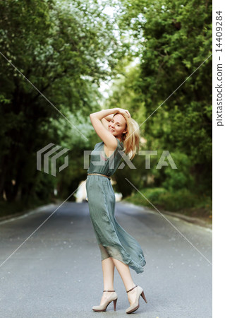 Young pretty blonde woman posing 14409284