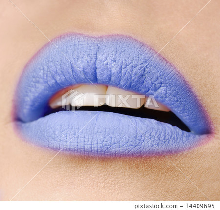 beautiful woman's lips zone make up beautiful woman's lips zone make up 14409695
