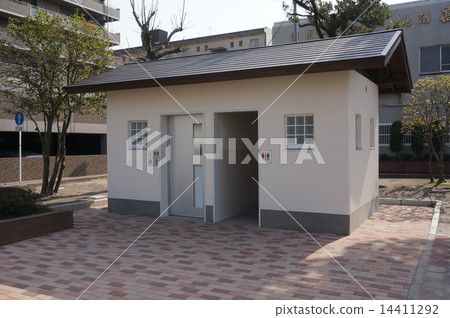 toilet  14411292