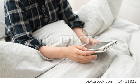 Tablet  14411822