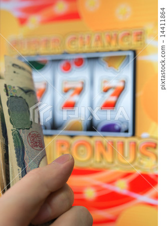 Slot image 777 14411864