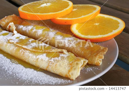 pancakes with oranges 14413747