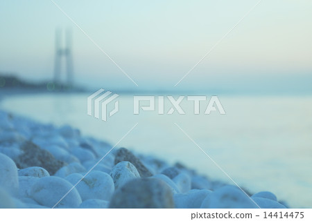 The sea at dusk 14414475