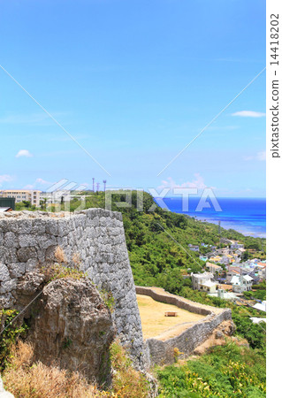 八月沖繩勝利城堡·一郭的風景 14418202