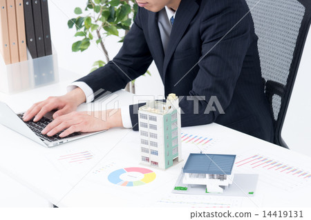 物業管理 14419131