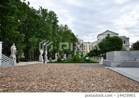 landmark. madrid. spain 14429901