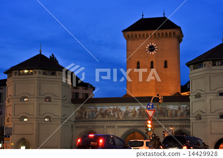landmark. munich. germany landmark. munich. germany 14429928