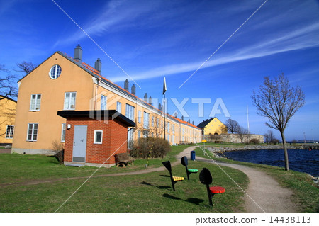 Karls Krona's war port 14438113