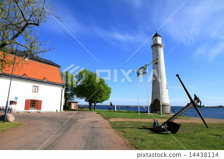 Karls Krona's war port 14438114