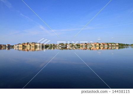 Karls Krona 14438115