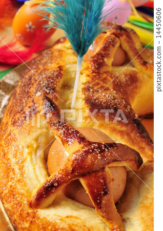 traditional mona de pascua typical in Spain 14450606