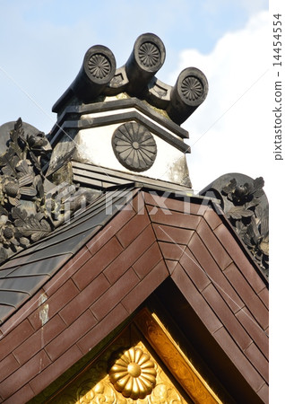 Gyo-jinja神社/禮拜堂（Karasuma-ku Karasumadoraga Choshima-cho Minoru Sakura Tsuru-cho）的屋頂 14454554