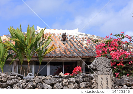 Taketomi-jima Island of red tiles Ariya house Kumaya's birthplace Taketomi-jima Island of red tiles Ariya house Kumaya's birthplace 14455346