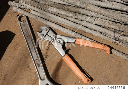 用於鋼筋切割的切割機 14456536