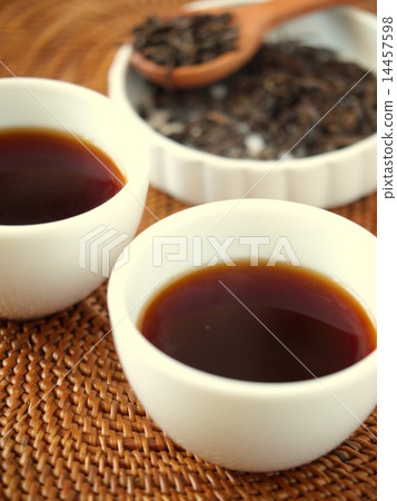 普洱茶和茶葉（垂直位置） 14457598