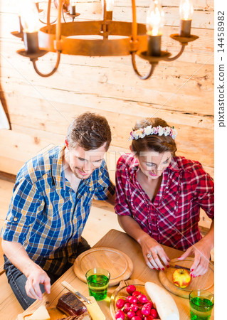 Couple in traditional clothing  14458982