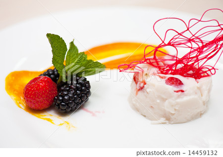 yogurt souffle 14459132