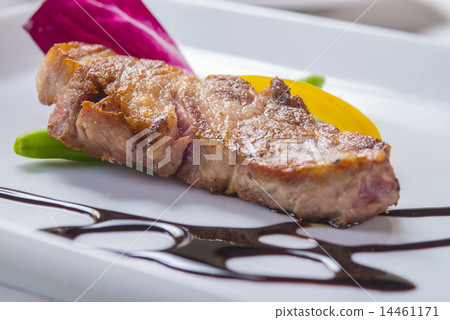 伊比利亞豬肉炒 14461171