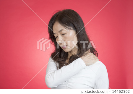 Middle women · troubles 14462502