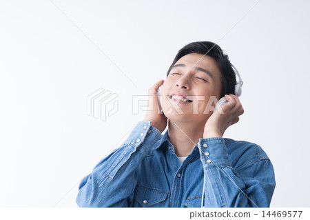 Young man (music) 14469577