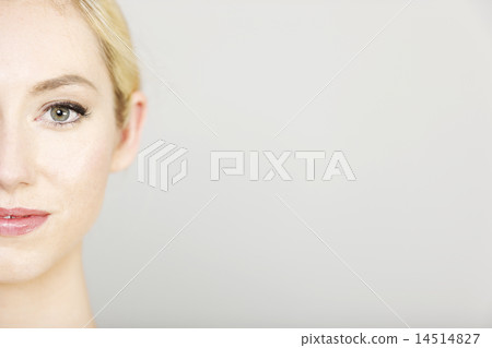 Attractive woman in beauty pose Attractive woman in beauty pose 14514827