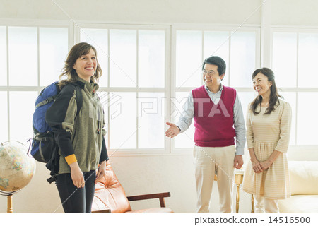 Senior English / Homestay Senior English / Homestay 14516500