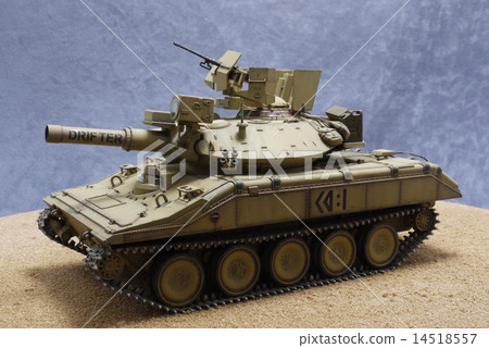 彈塑性模型 學府 坦克 14518557