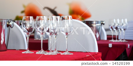 wine glasses wine glasses 14520199