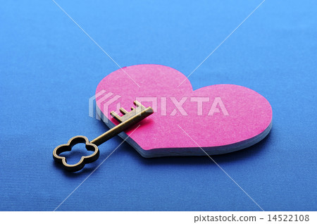 Pink Heart and a small key 14522108