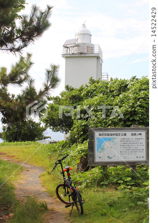 Kasaki Lighthouse (Hashidate-cho, Kaga-city, Ishikawa Prefecture) 14522429