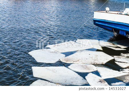 melting ice blocks in river in spring 14531027