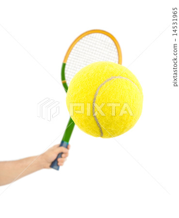 Hand with tennis racket and ball 14531965