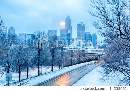 charlotte north carolina city after snowstorm  14532061
