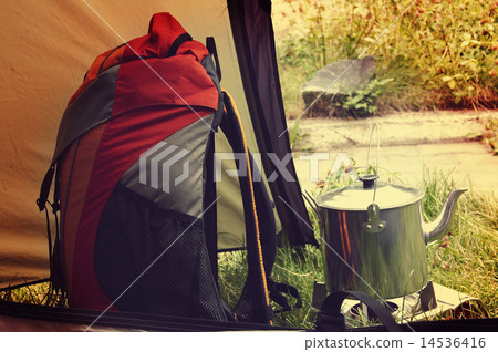Backpack and kettle Backpack and kettle 14536416