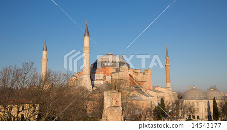Hagia Sophia cathedral at sunset 14543177