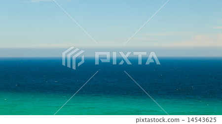 Horizon between sky and sea 14543625