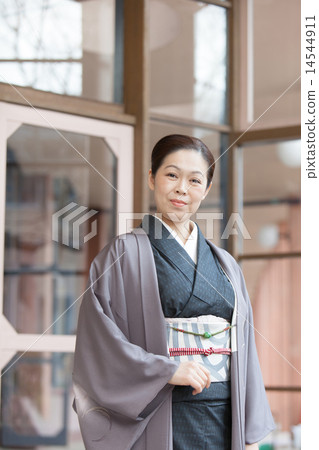 person, female, females 14544911