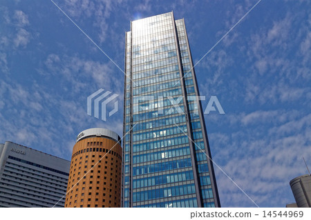 Marlville and a skyscraper Marlville and a skyscraper 14544969