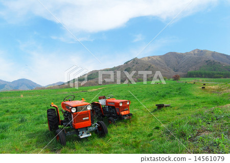 狹山高地和藍天 狹山高地和藍天 14561079