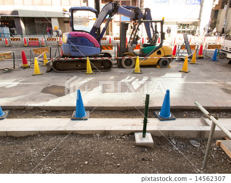 Road construction 14562307