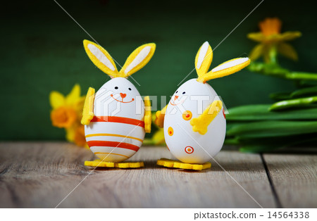 Easter decoration with cute lamb and eggs Easter decoration with cute lamb and eggs 14564338