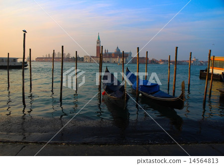 VENEZIA和貢多拉 14564813