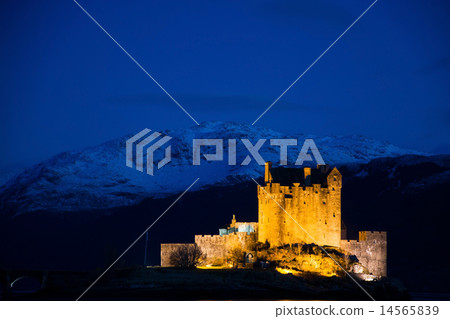 Eilean Donan Castle, Scotland 14565839