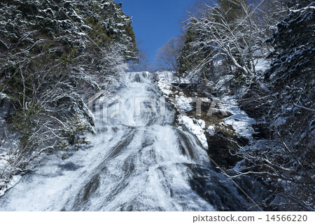 Okuhiko in winter (Yu fall) 14566220