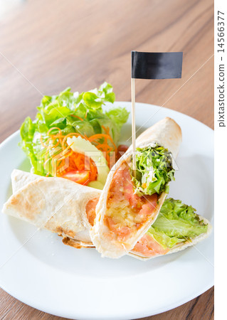 Smoke Salmon Wrap Smoke Salmon Wrap 14566377