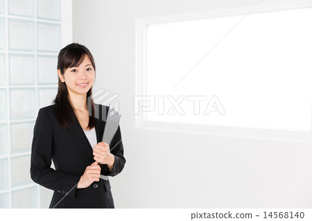 女商人辦公室形象 女商人辦公室形象 14568140
