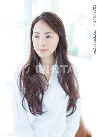 Women of a women's woman 14575702