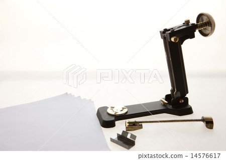 stapler 14576617