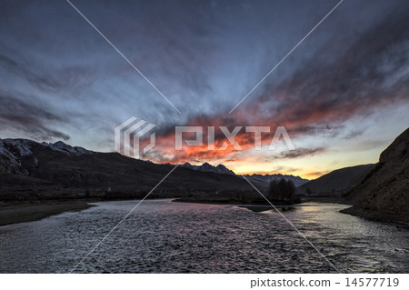 Sunset in Szechuan Province, China Sunset in Szechuan Province, China 14577719